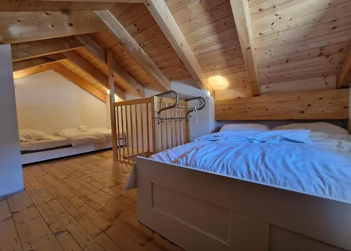 Chalet In Am Skihang *