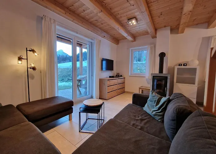 In Am Skihang Chalet